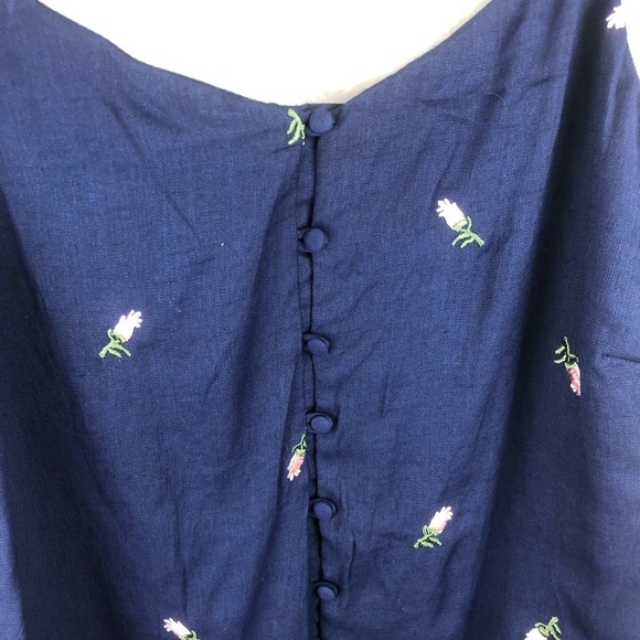 Hailey Lyn Embroidered Button Front Slip Dress - Picture 4 of 8